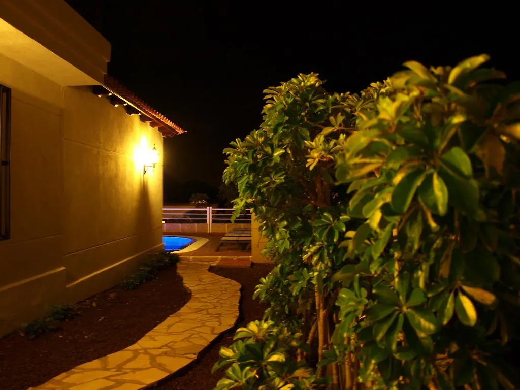 בית נופש Villa Chayofa Sunrises