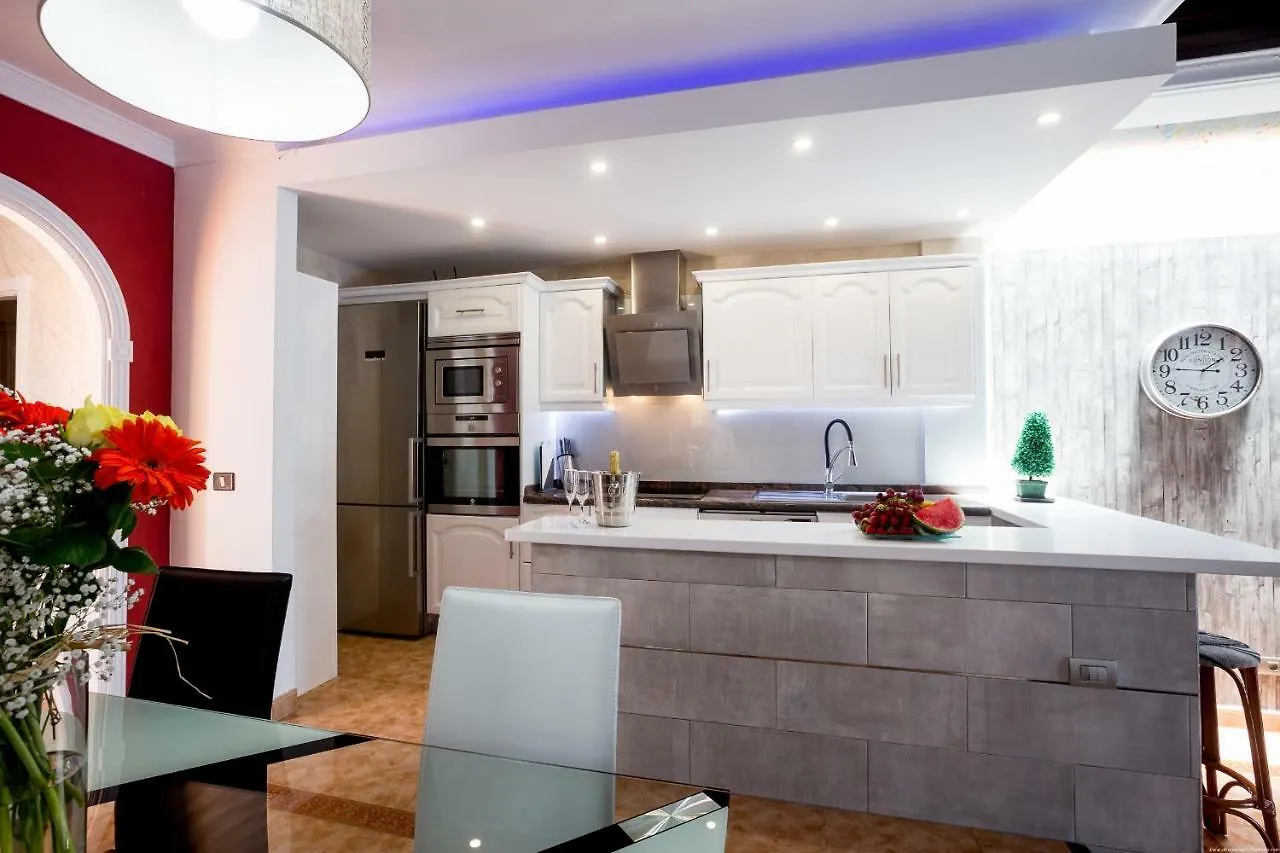 בית נופש Villa Chayofa Sunrises ספרד